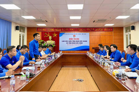 Hội nghị làm việc giữa Tỉnh đoàn Bắc Giang với Tỉnh đoàn Bắc Ninh